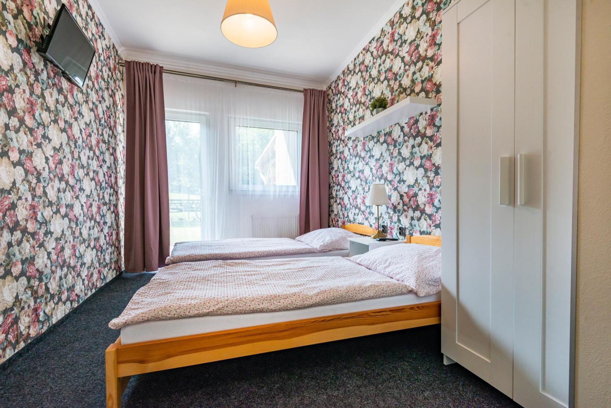 Pension U Jezu Klášterec nad Ohří Esterno foto